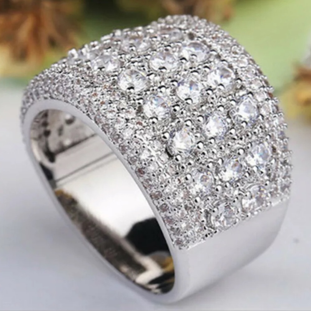 *NE💍 Silver Round Diamond Pave Wide Band Ring - Picture 2 of 7